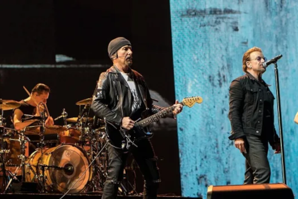 Banda U2 fazendo show